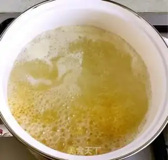 Make Gold soup, rice chowder step 1