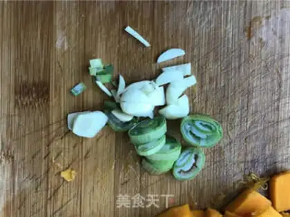 Make Shrimp-burned goldmelon step 2