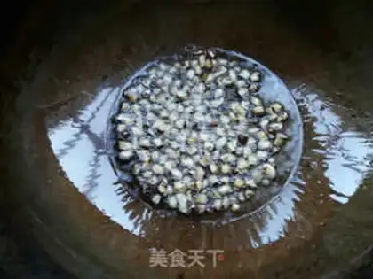Make Shrimp egg fried rice step 5