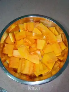 Make Pumpkin buns step 0