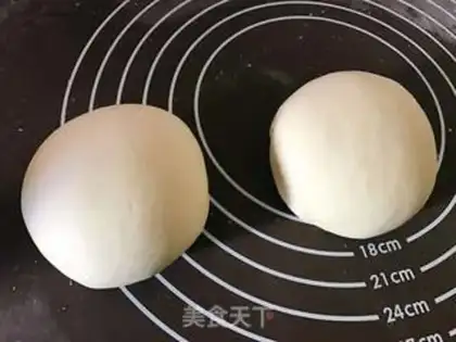 Make Flower buns step 3