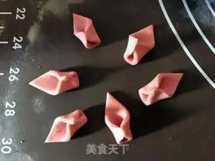 Make Flower buns step 12