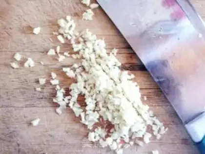Make Garlic maran head step 9