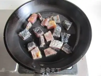 Make Salt fish eggplant step 2