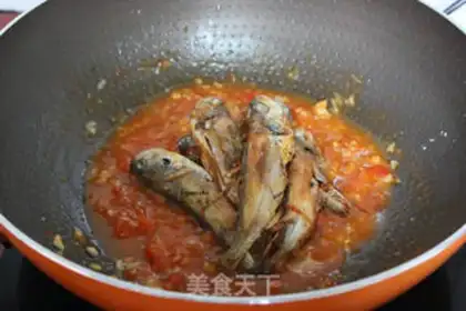 Make The yellowfish step 6