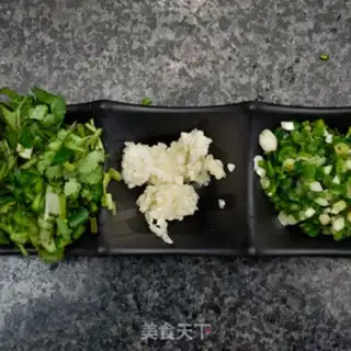 Make Spicy chicken step 1