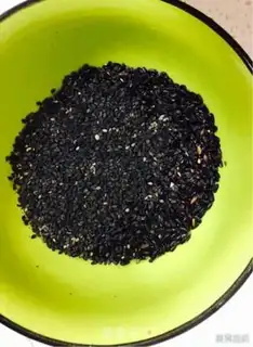 Make Black Sesame Porridge step 1