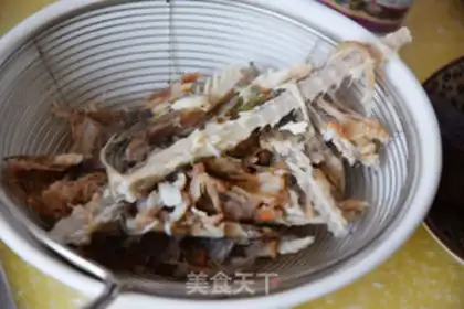 Make Squirty fish noodles step 5