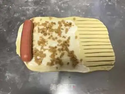 Make Hot dog caterpillar step 4