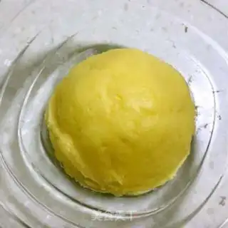 Make Ice cream yellowcake step 11