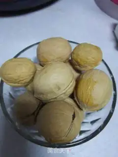 Make walnut dates step 3