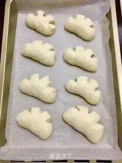 Make Cherry jam bread step 8