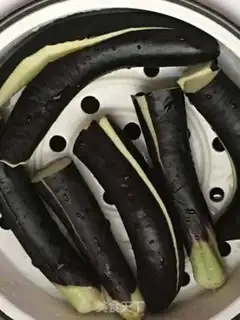 Make Garlic mackerel step 1