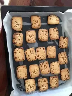 Make Almond cookies step 2