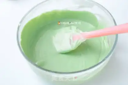 Make Tea marble cheesecake step 13