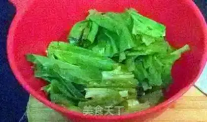 Make A piece of garlic and soy sauce step 2
