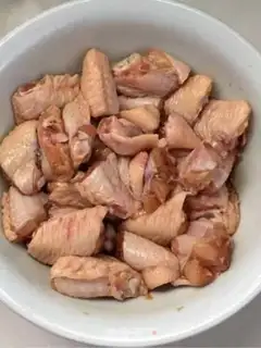 Make Hot chicken wings step 1
