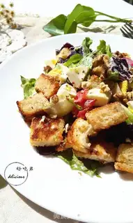 Make Caesar salad step 7