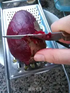 Make Russian red salad step 5
