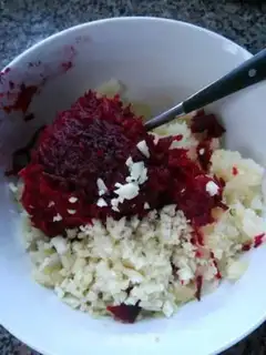 Make Russian red salad step 8