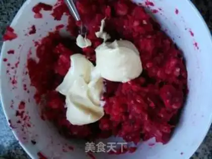 Make Russian red salad step 10