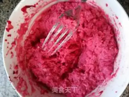 Make Russian red salad step 11