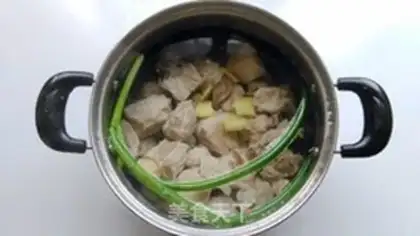 Make Soup with a small steak step 3