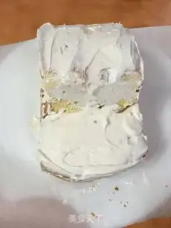 Make Car birthday cake step 4