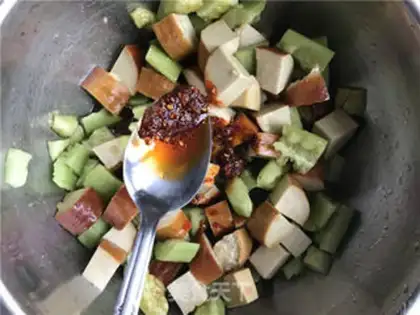 Make Sour chicken with cucumber step 7