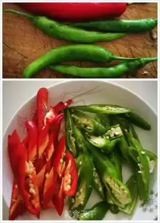 Make A silverfish with peppers step 1
