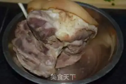 Make The cold pork step 0