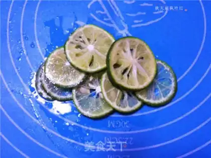 Make Honey fruit tea step 4
