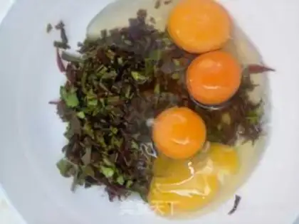 Make Fried eggs step 1
