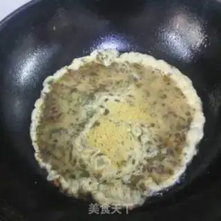 Make Fried eggs step 4