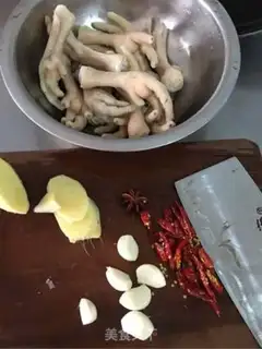 Make Hot chicken claws step 1