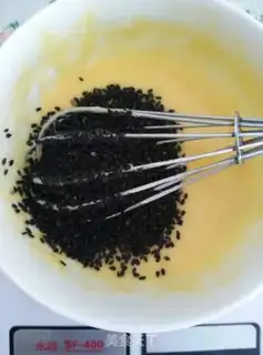 Make Black sesame pretzel step 8