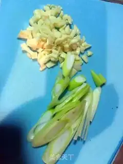 Make Garlic chicken caterpillar step 0