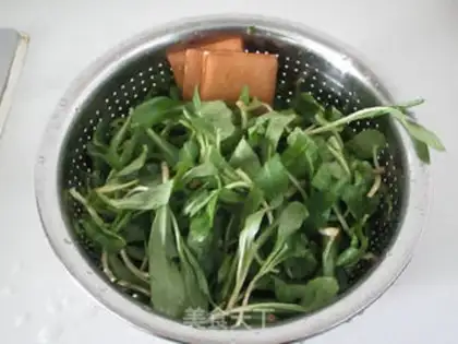 Make Maran Bean Dry Greens step 0