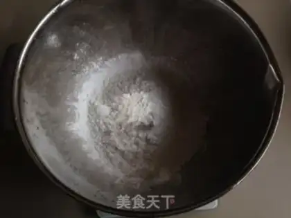 Make Egg sausage powder step 1