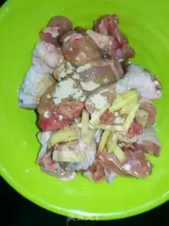 Make Spicy chicken step 0
