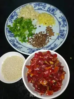 Make Spicy chicken step 1