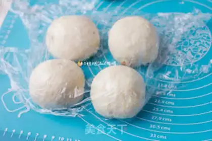 Make Little solar cheese bag step 7