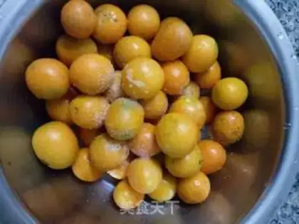 Make Homemade orange sauce step 0