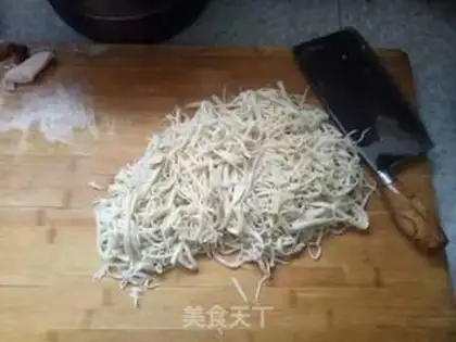 Make Shanxi meat noodles step 8