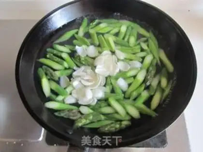 Make Lily step 2