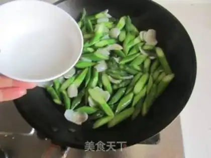 Make Lily step 6