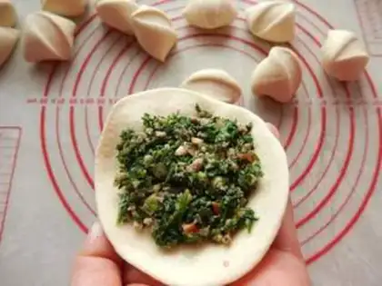 Make Piggy buns step 10