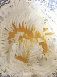Make A pound cake of clot nuts step 5