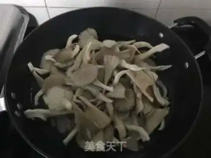 Make Wild food for mushrooms step 3