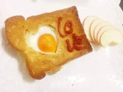 Make Egg-bread step 4